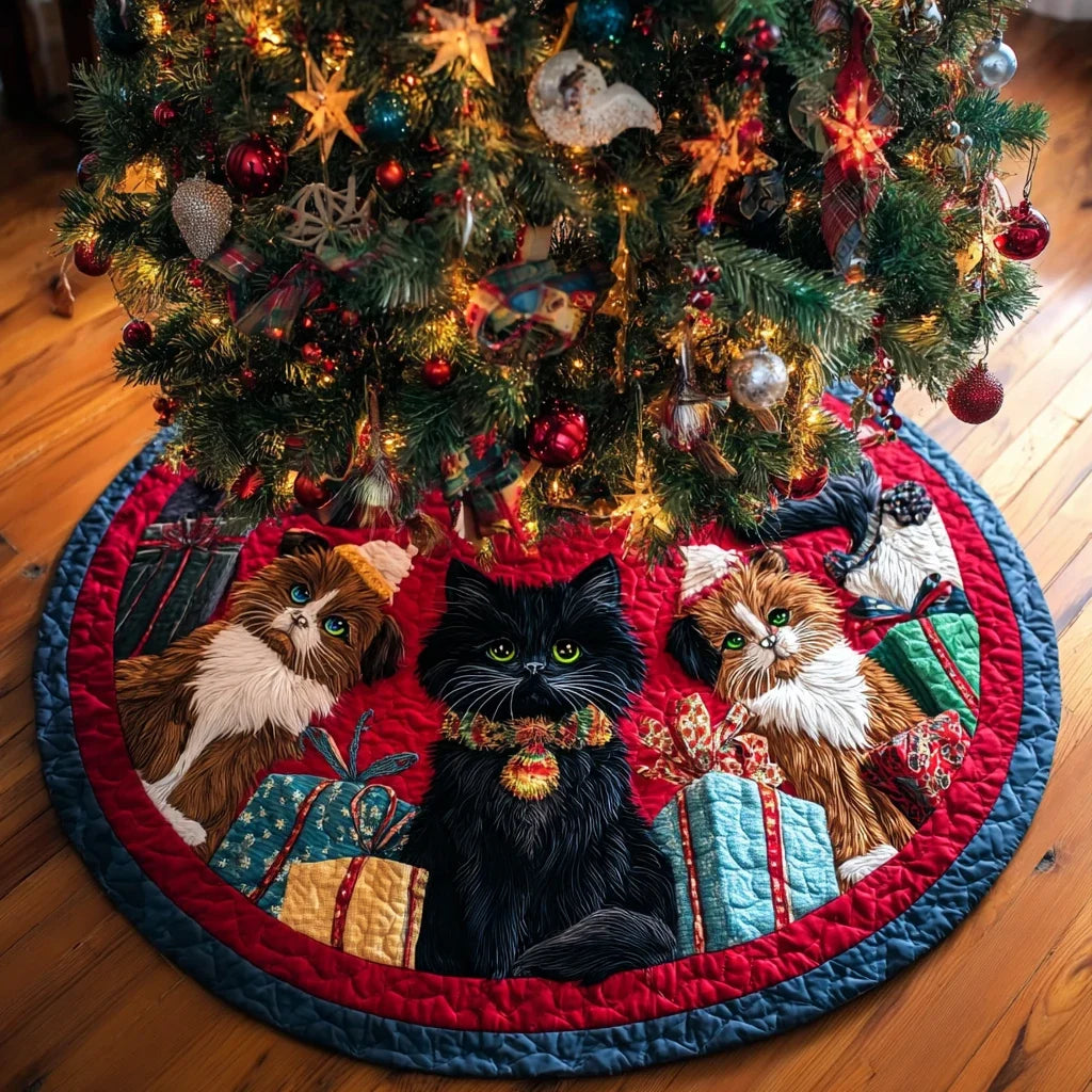Cat Spirit Christmas Quilted Tree Skirt