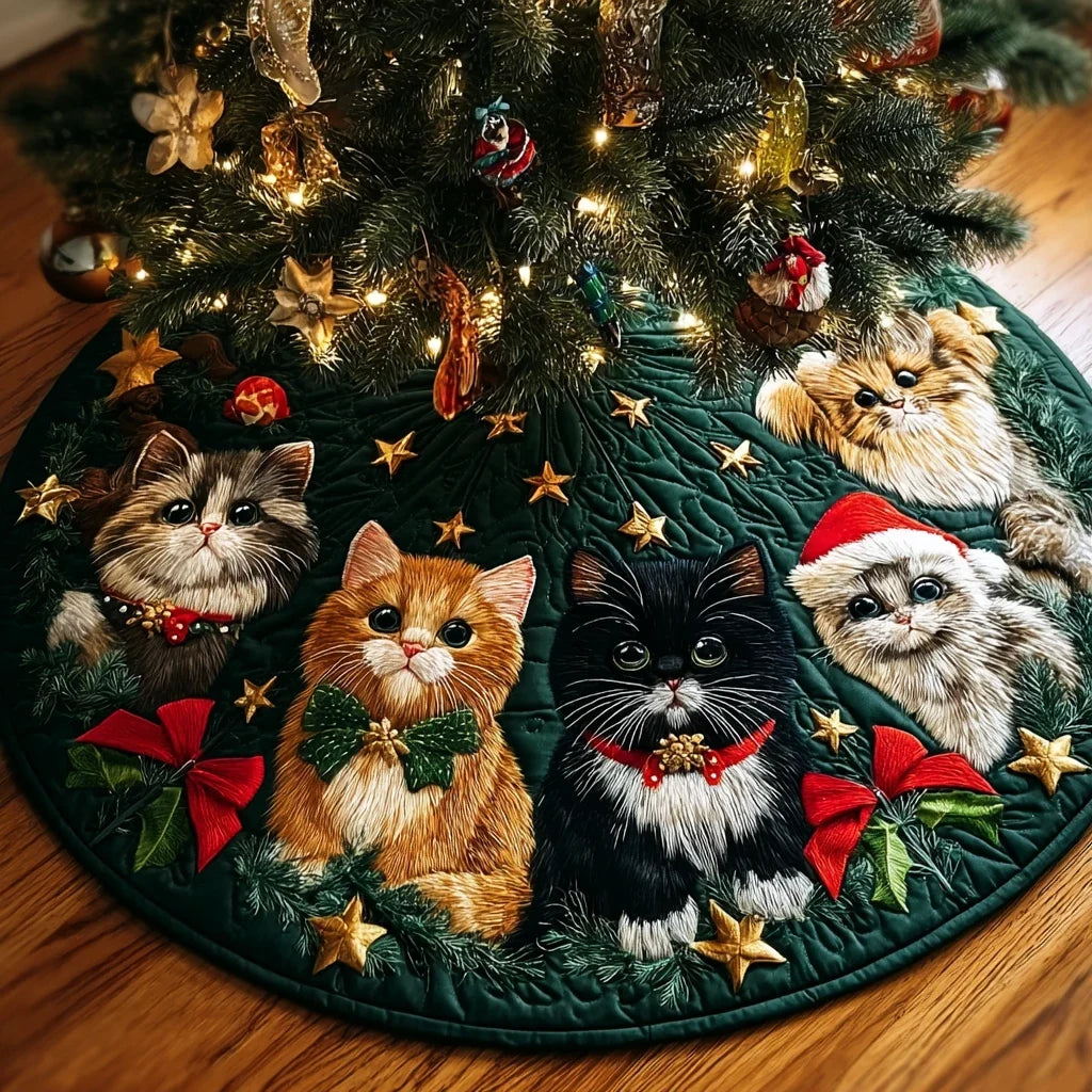 Cat Wonder Christmas Quilted Tree Skirt