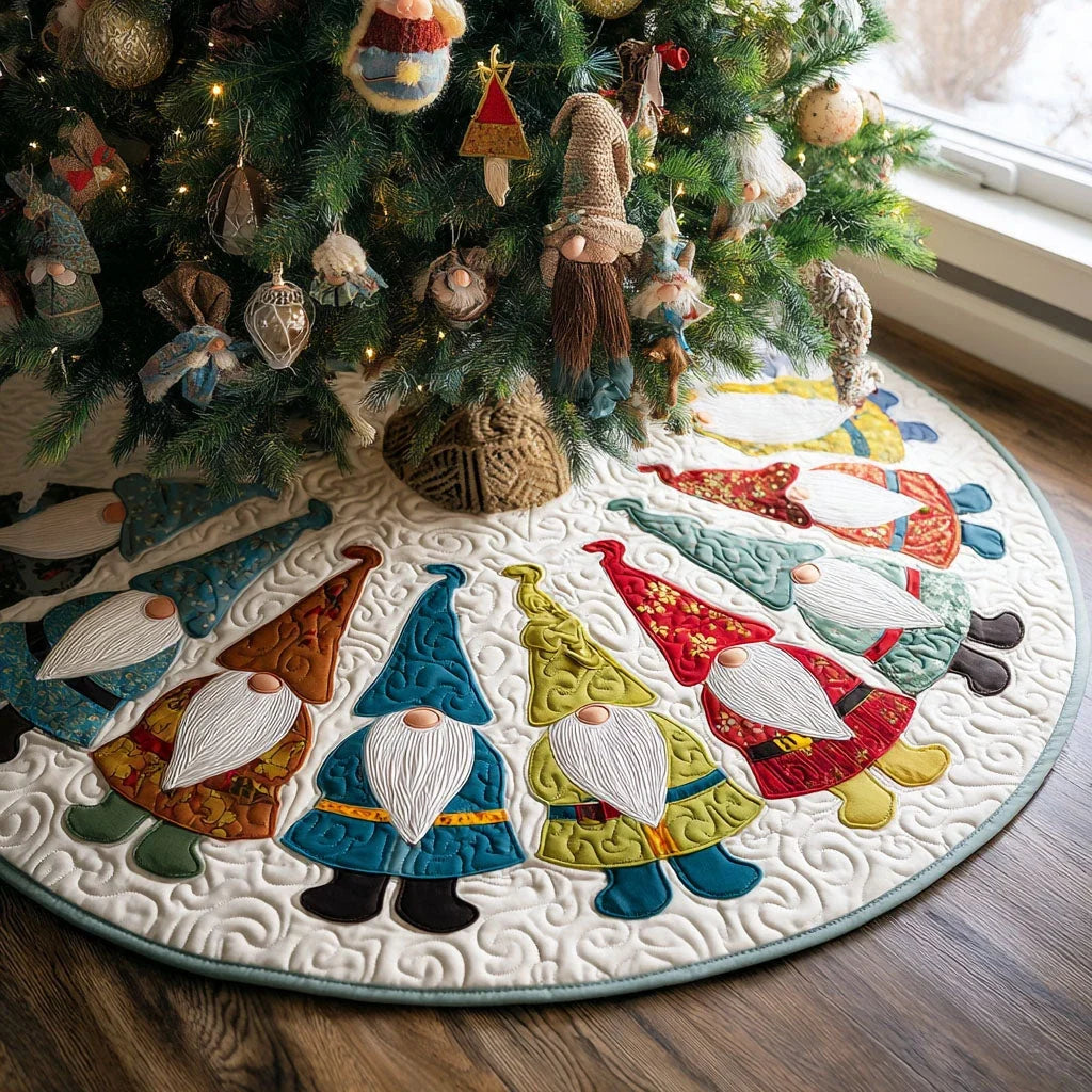 Chuckle Tinsel Christmas Quilted Tree Skirt