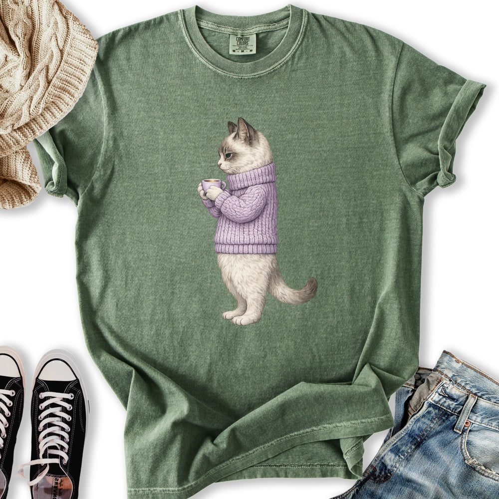 Cozy Ragdoll Cat Relaxed Tee
