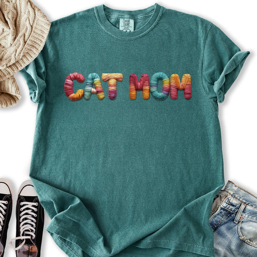 Yarn Cat Mom Relaxed Tee