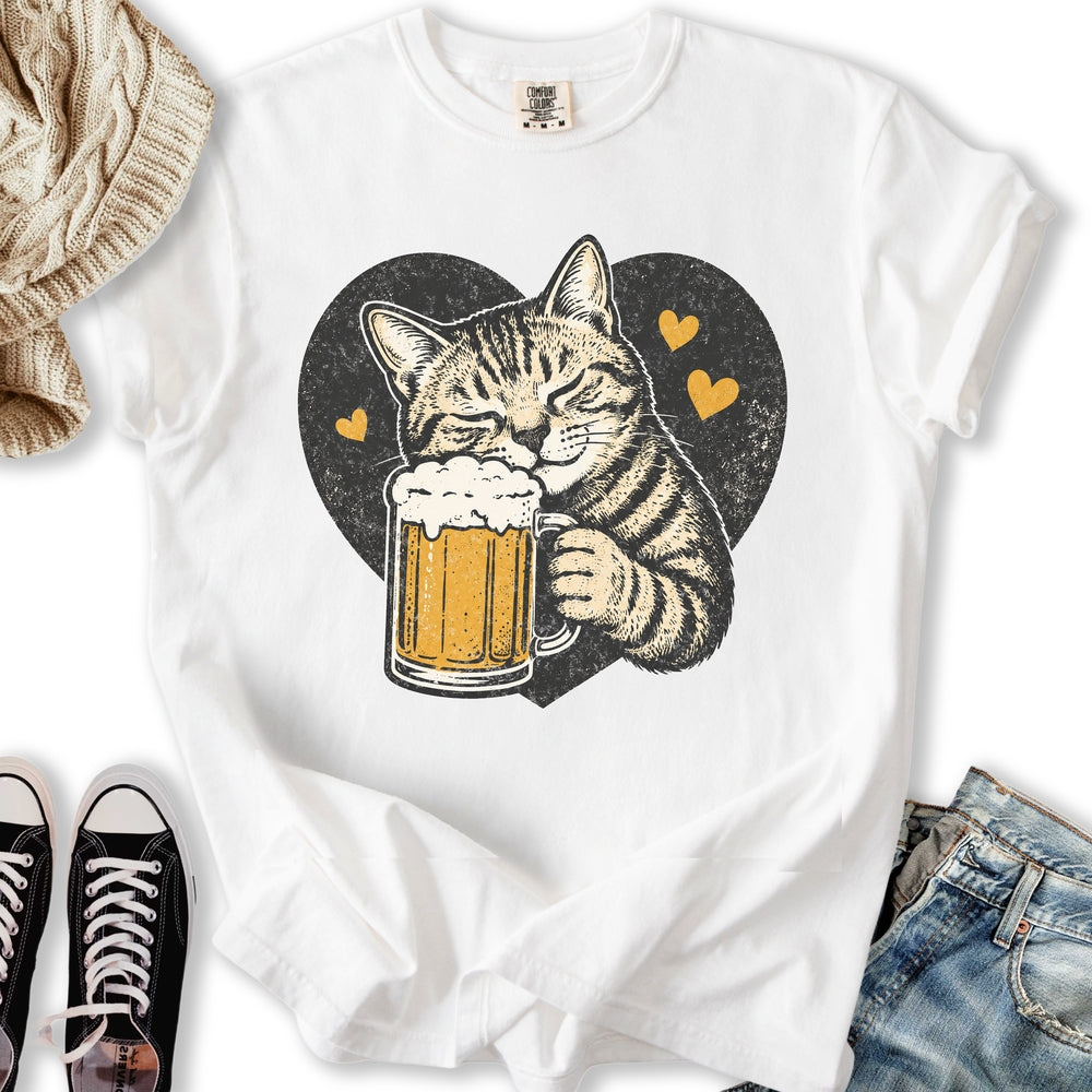 Beer Lovin Cat Relaxed Tee