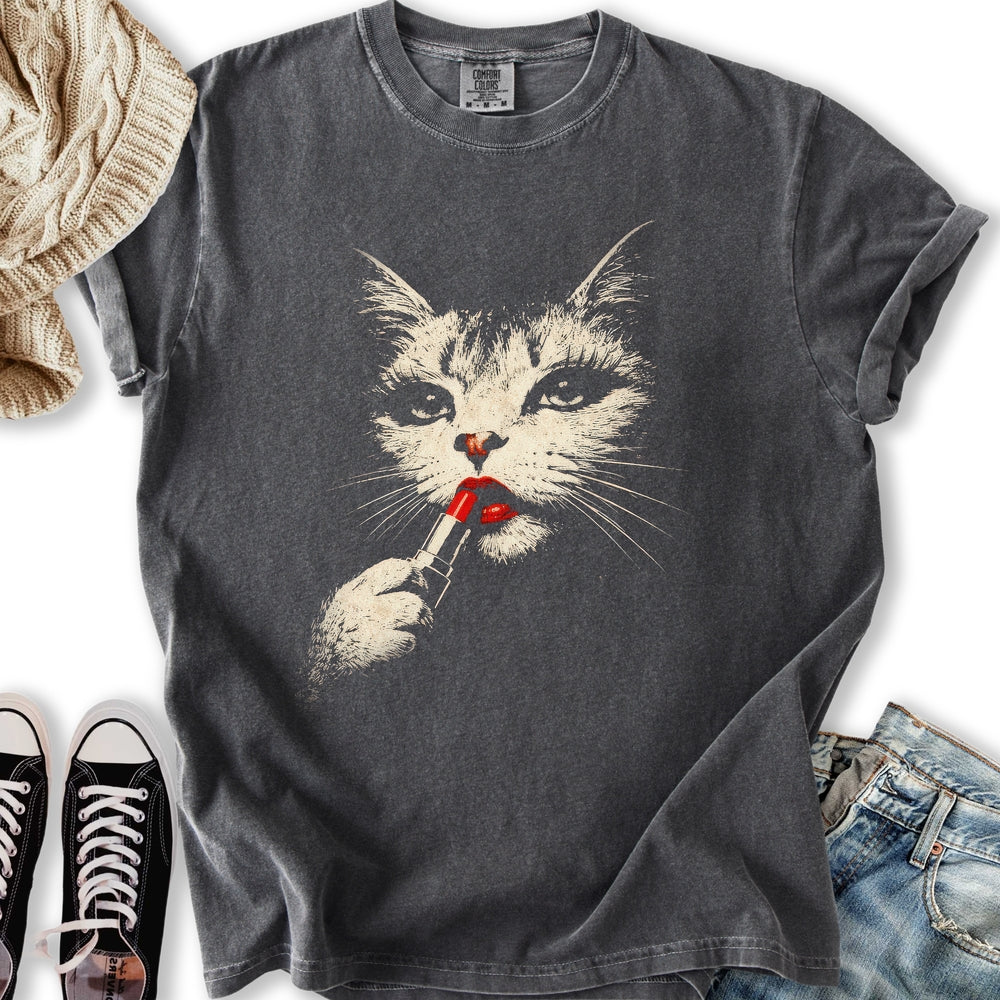 Lipstick Cat Relaxed Tee