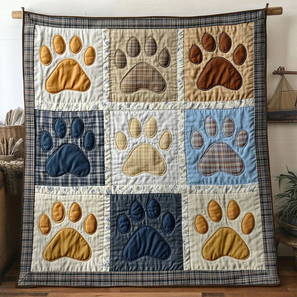 Dog Paw Classic Quilt Blanket