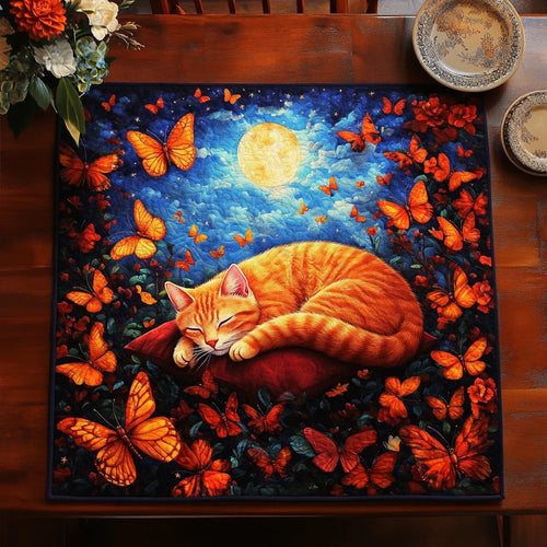 Dreamy Cat Quilted Table Topper
