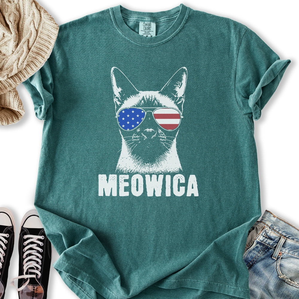 Meowica Siamese Relaxed Tee