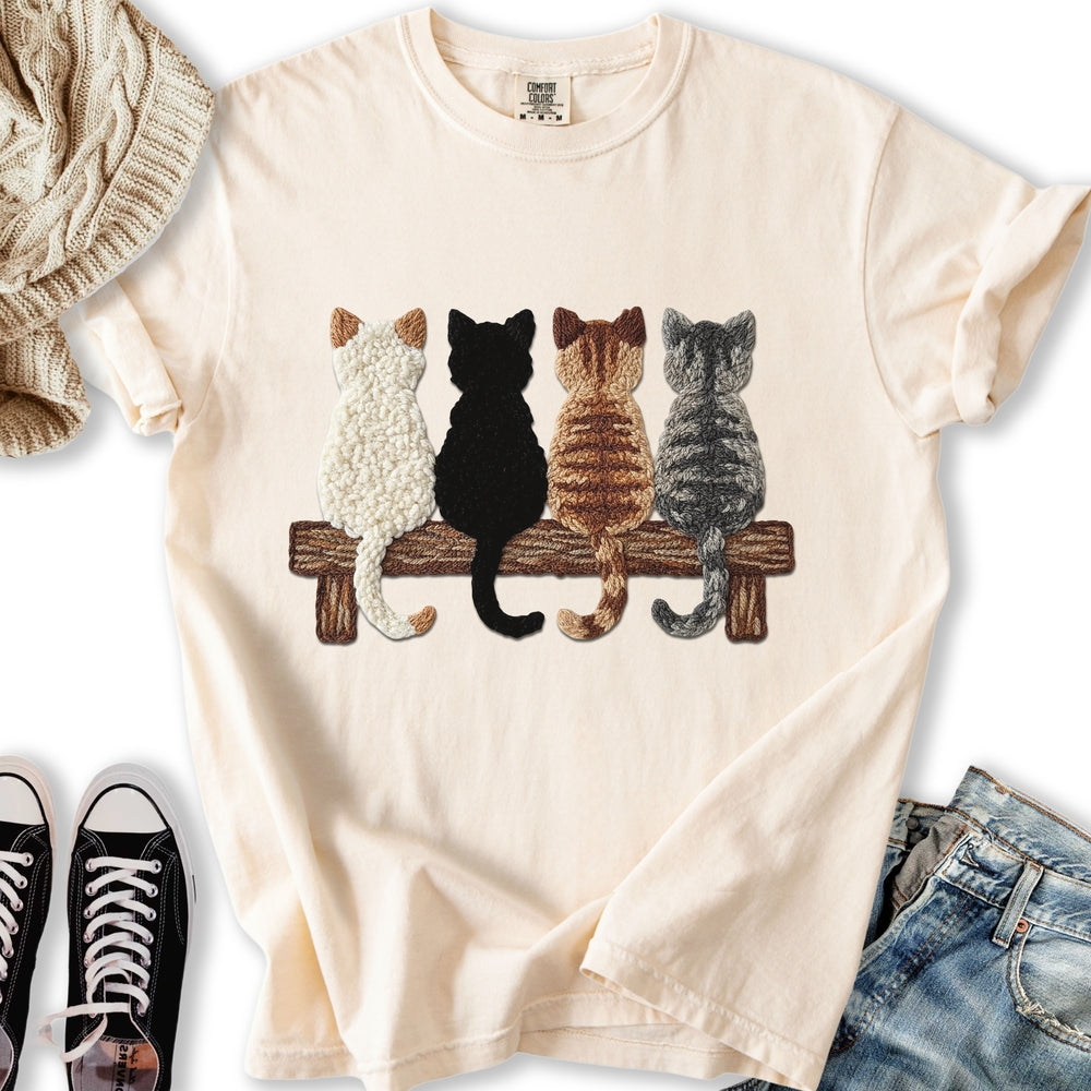 Four Cats Faux Yarn Printed Relaxed Tee