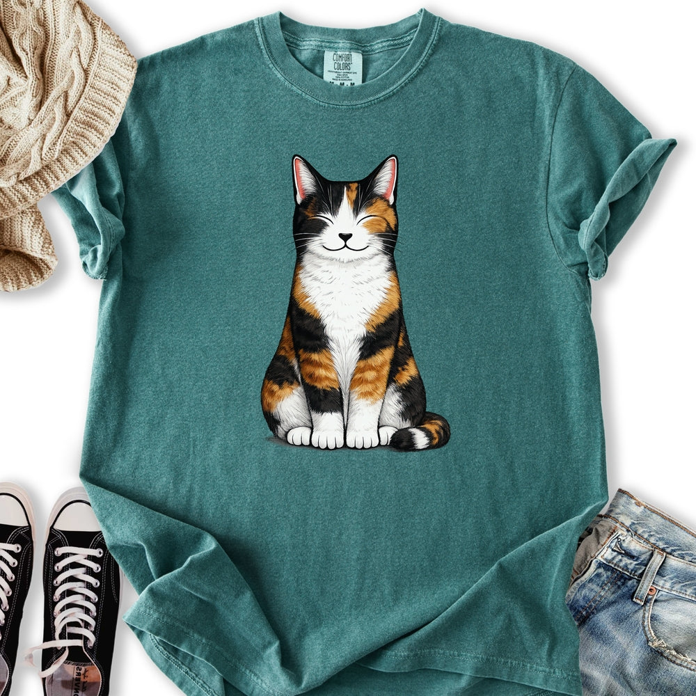 Smiling Calico Cat Relaxed Tee