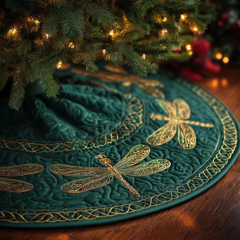 Emerald Flight Christmas Quilted Tree Skirt