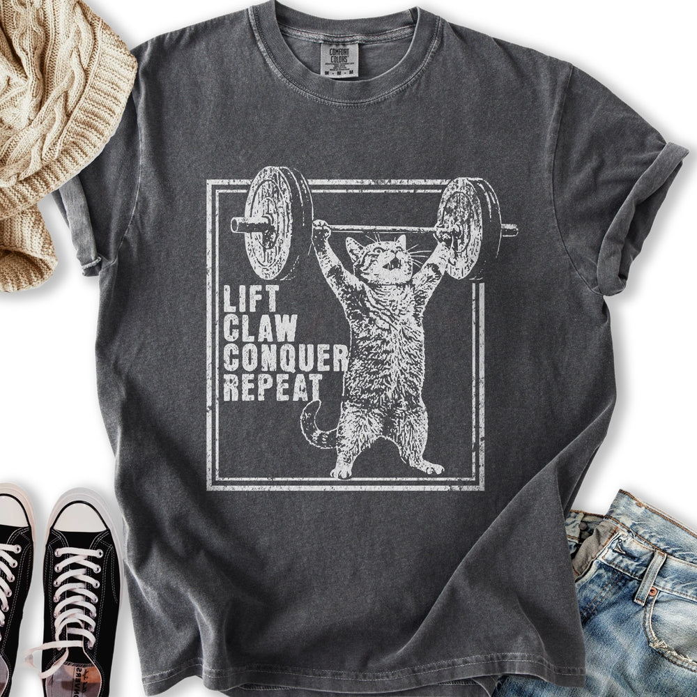 Lift Claw Conquer Relaxed Tee