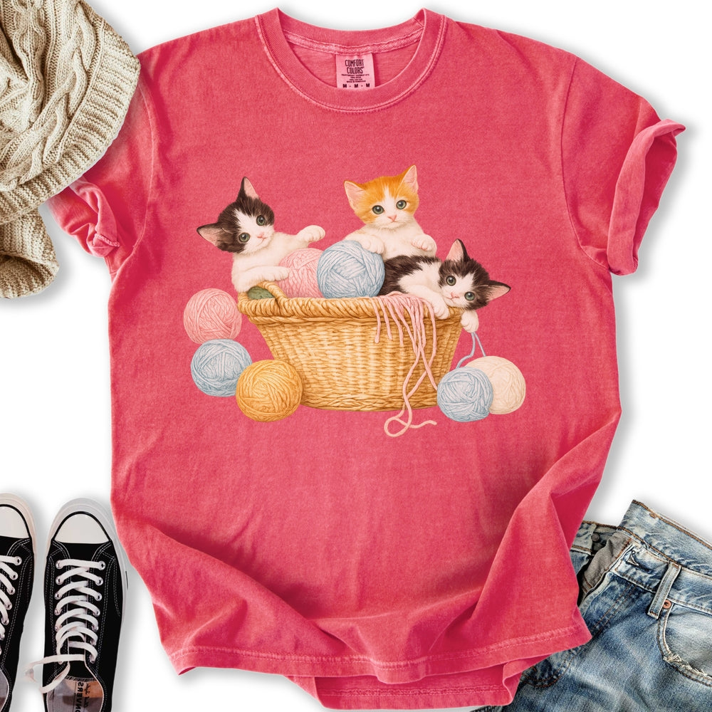 Kitten Yarn Basket Relaxed Tee