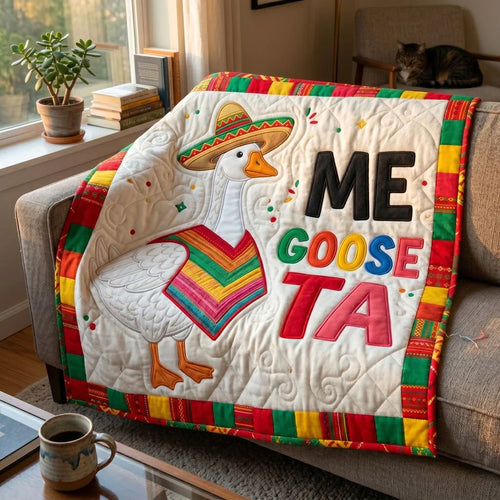 Funny Goose Fiesta Quilt Blanket