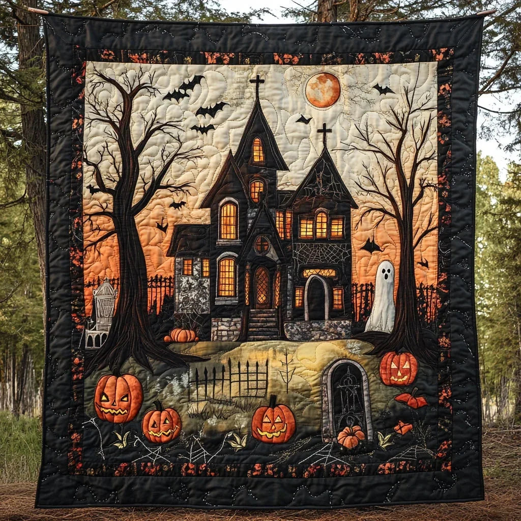 Ghostly Dwelling Quilt Blanket