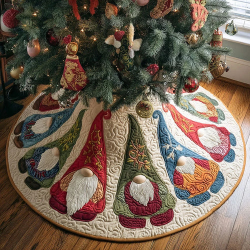 Glitter Gum Christmas Quilted Tree Skirt