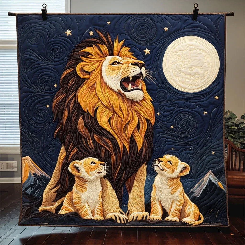 Golden Mane Eclipse Quilt Blanket