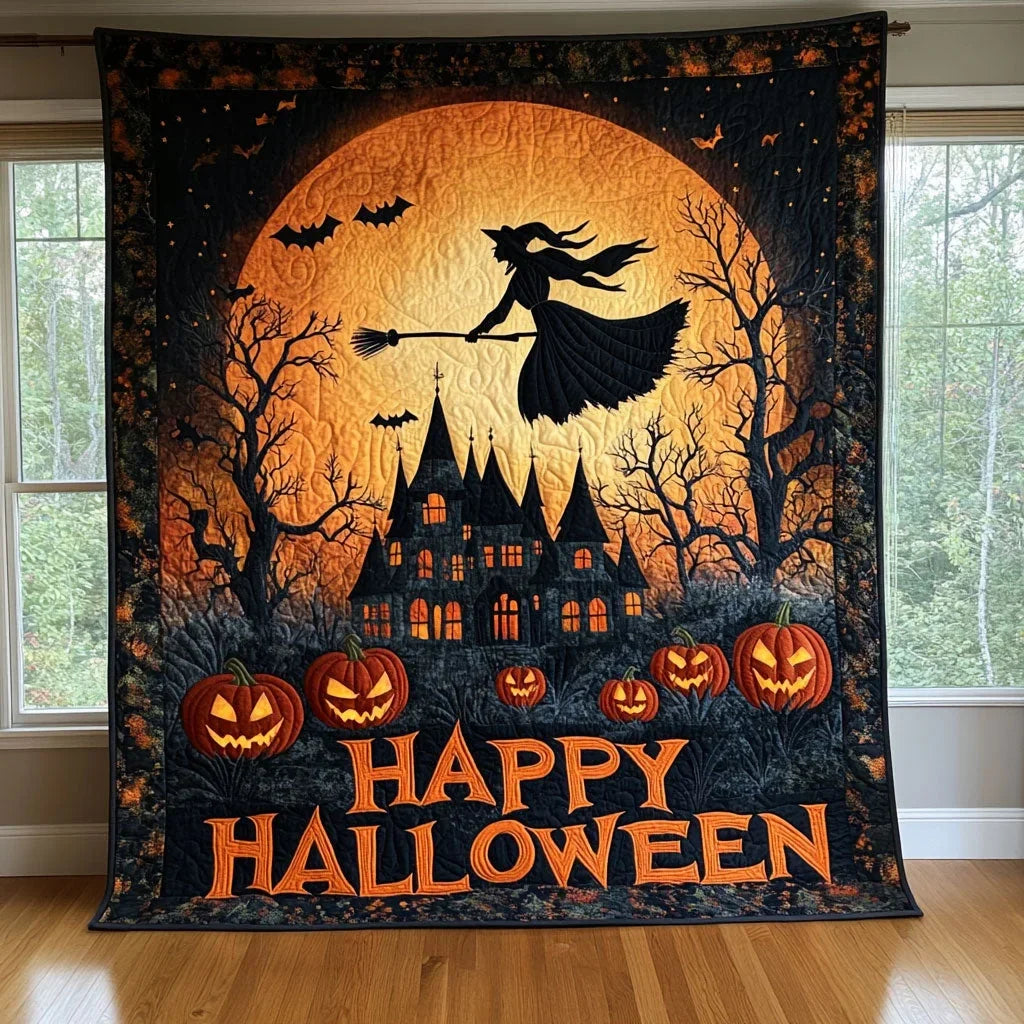 Halloween Howls Quilt Blanket