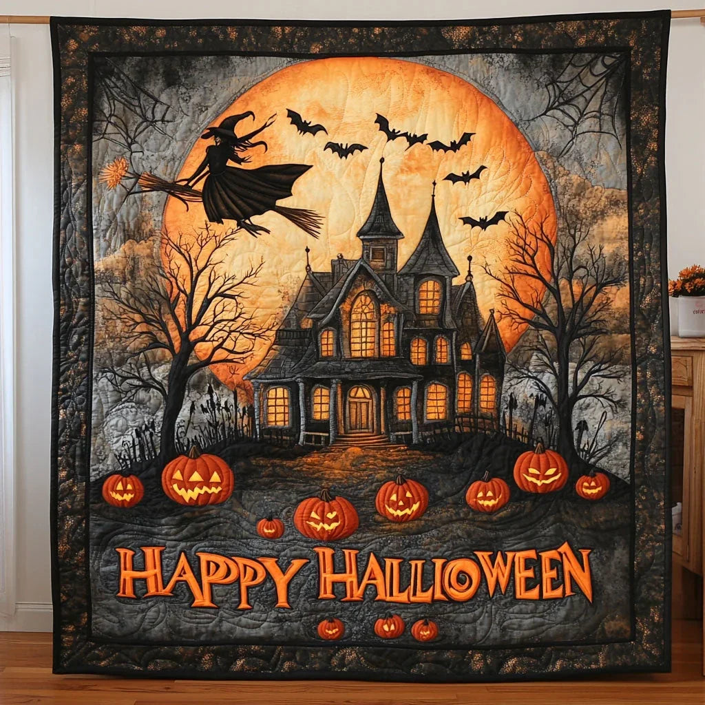 Halloween Howls Quilt Blanket