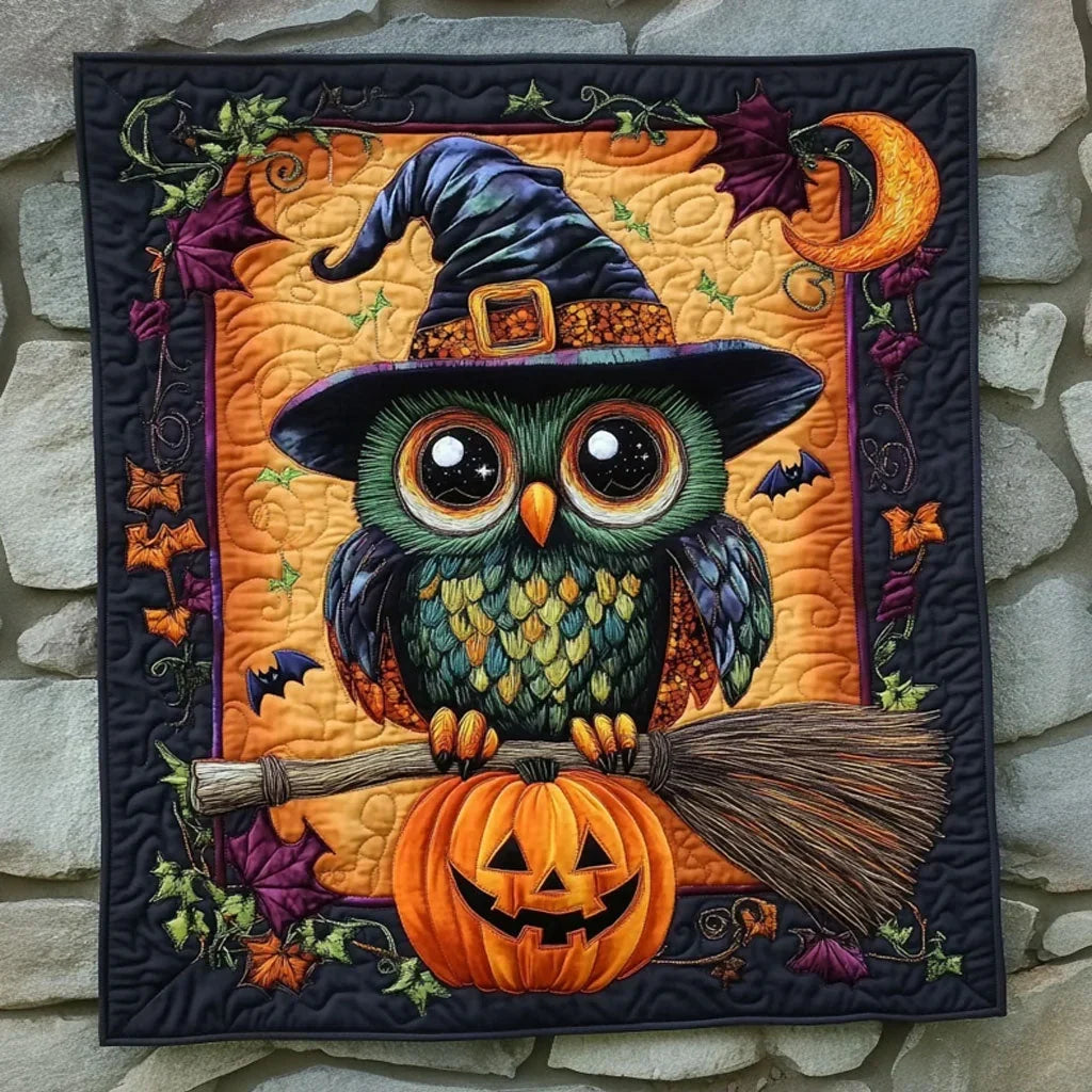 Harvest Owl Magic Quilt Blanket