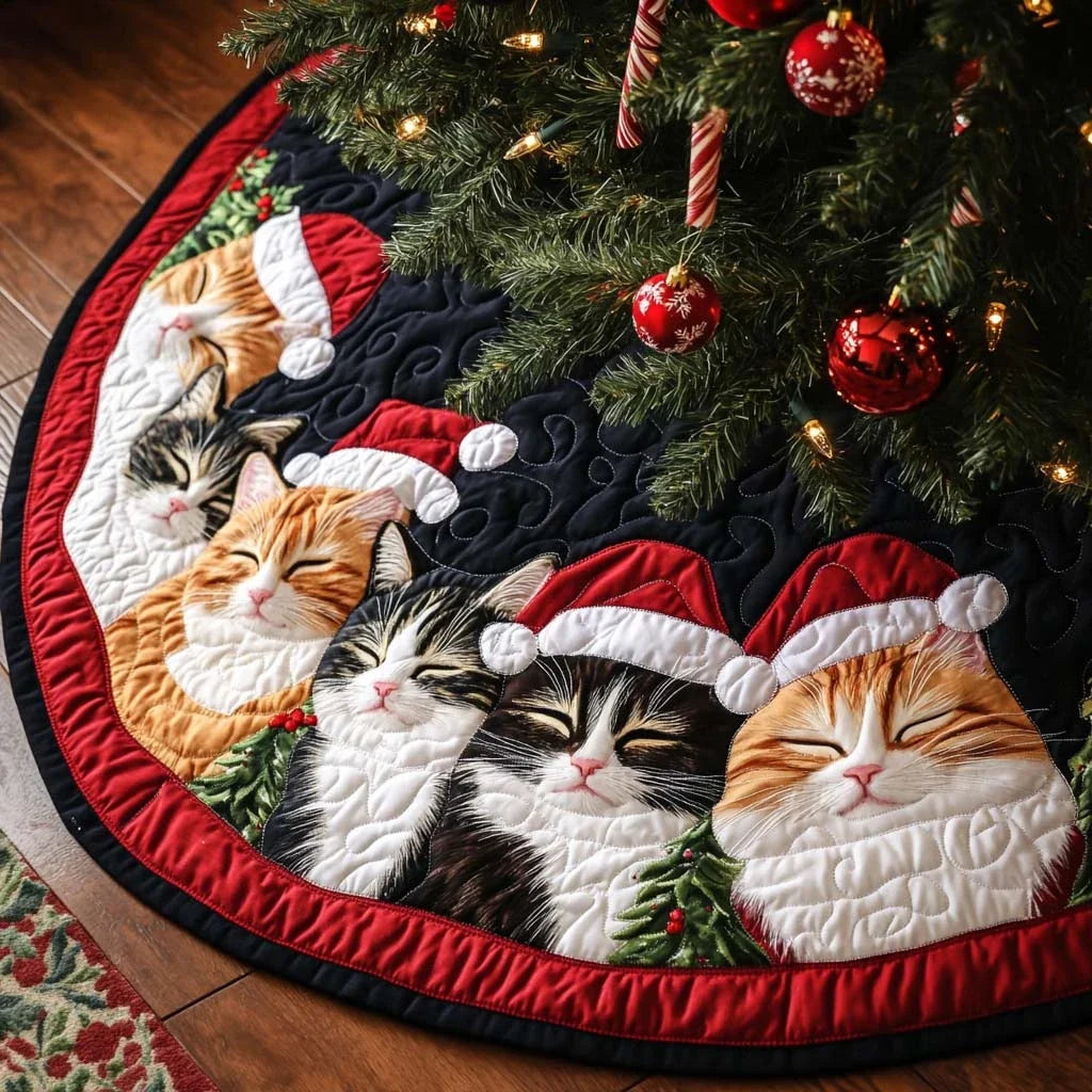 Holiday Hisser Christmas Quilted Tree Skirt