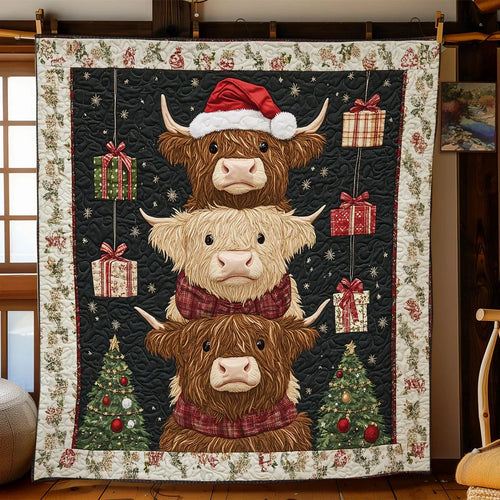Holly Moo Quilt Blanket