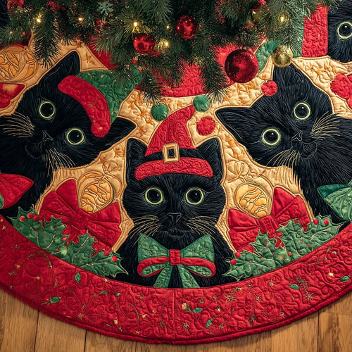 Holly Night Kitty Christmas Quilted Tree Skirt