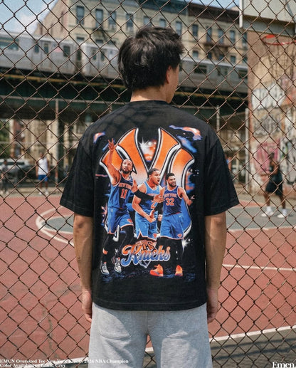 New York Knicks Vintage Basketball 2-Sided Graphic T-Shirt
