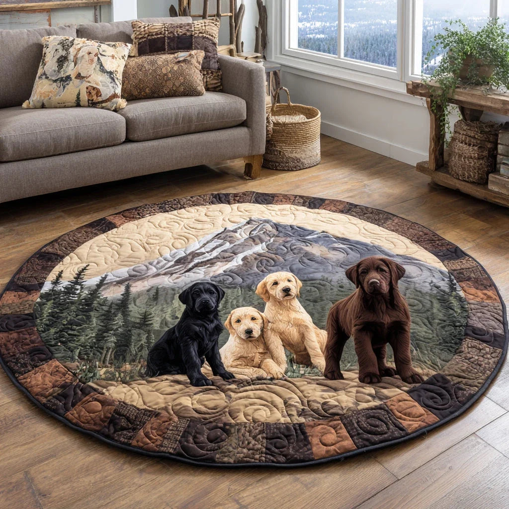 Lakeside Friends Quilted Round Mat