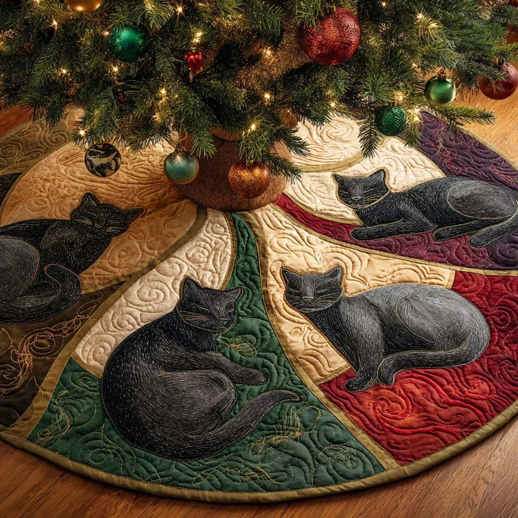 Lazy Paws Quilted Tree Skirt