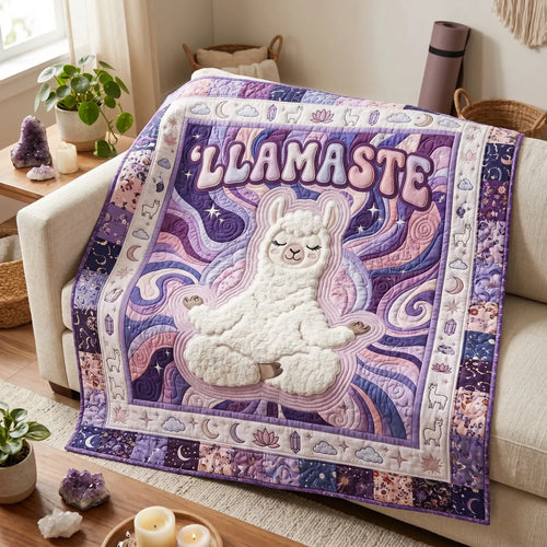 Llamaste Quilt Blanket