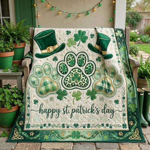 Lucky Shamrock Paw Quilt Blanket