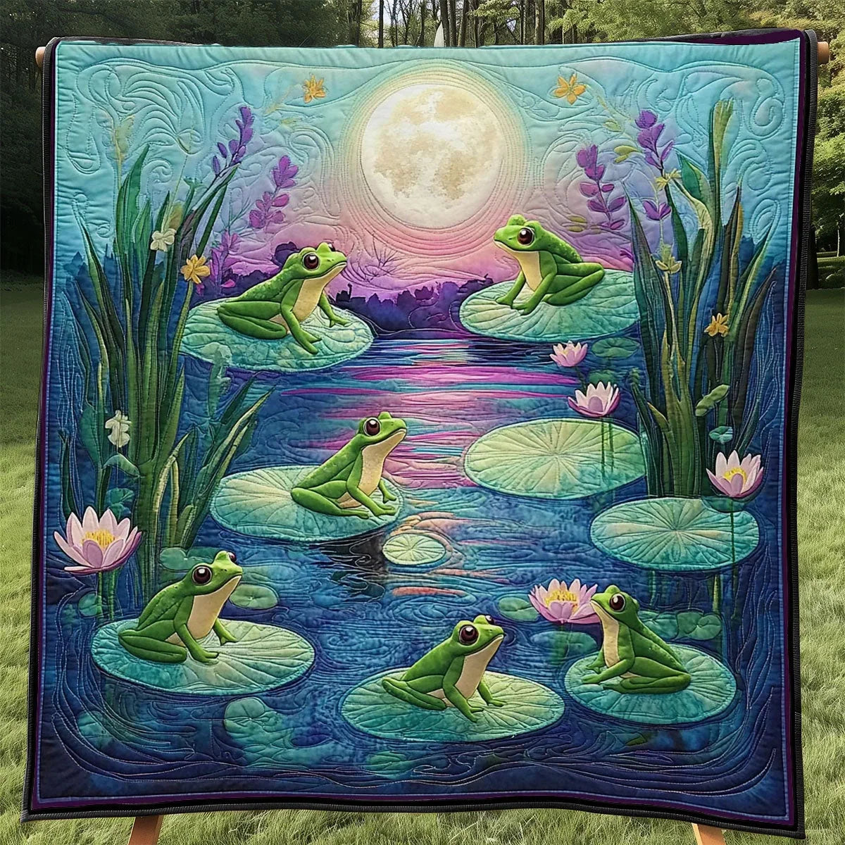 Midnight Frog Quilt Blanket