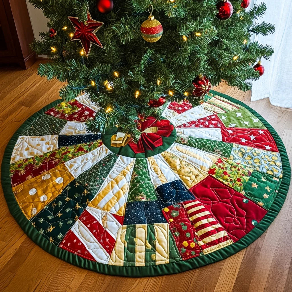 Mistletoe Magic Quilted Christmas Tree Skirt