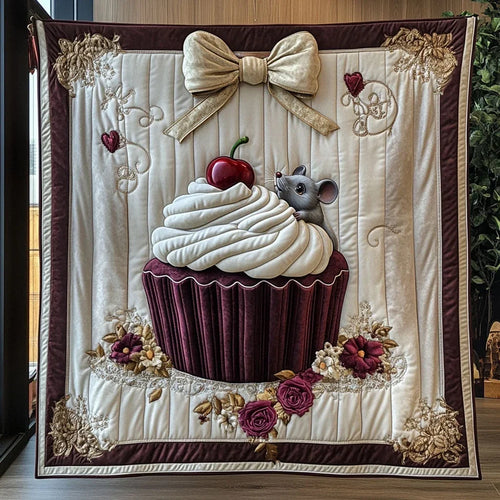 Mouse And Cupcake Quilt Blanket
