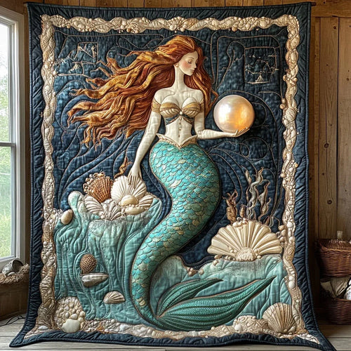 Pearl Strong Quilt Blanket