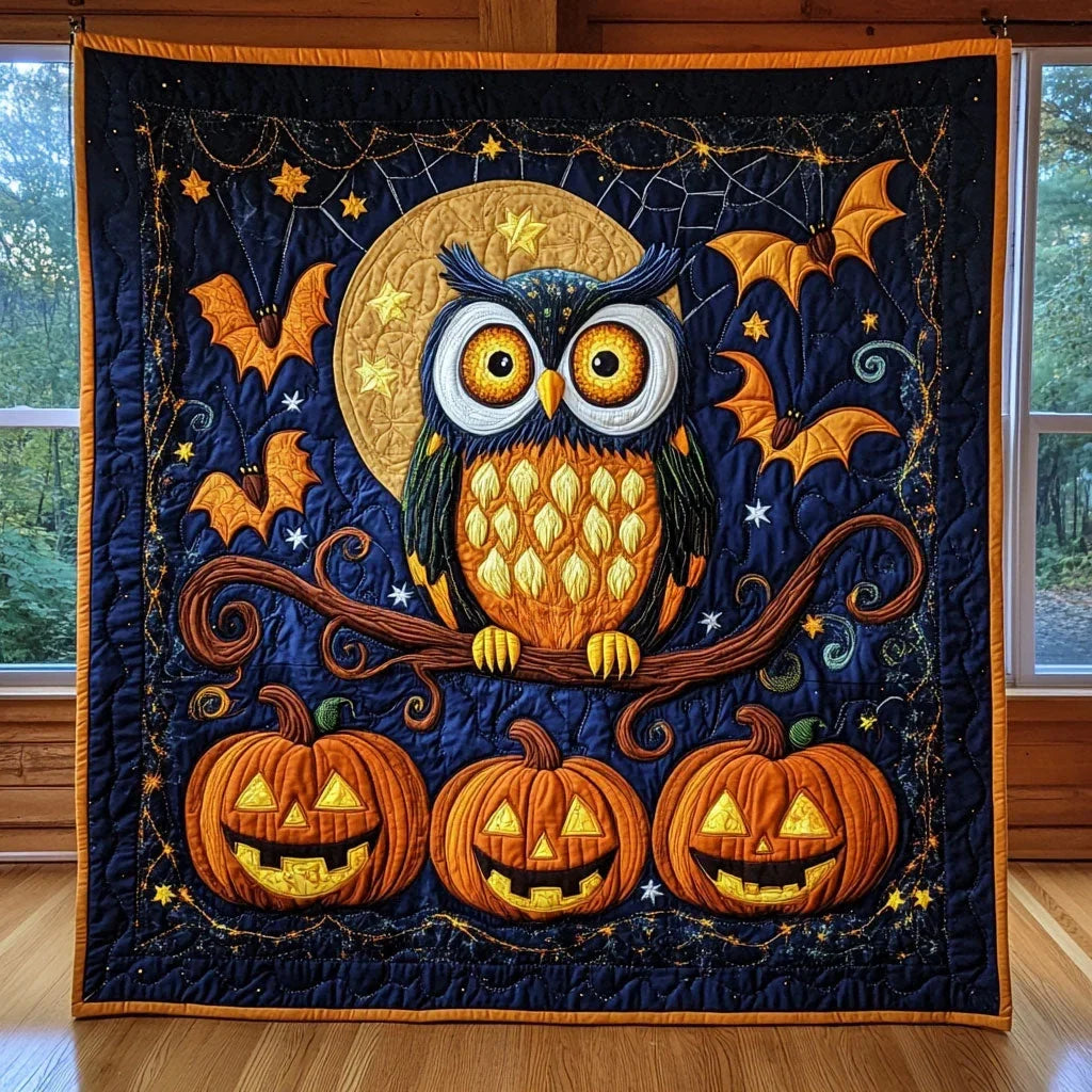 Pumpkin Watcher Quilt Blanket