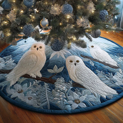 Silent Owl Christmas Quilted Tree Skirt
