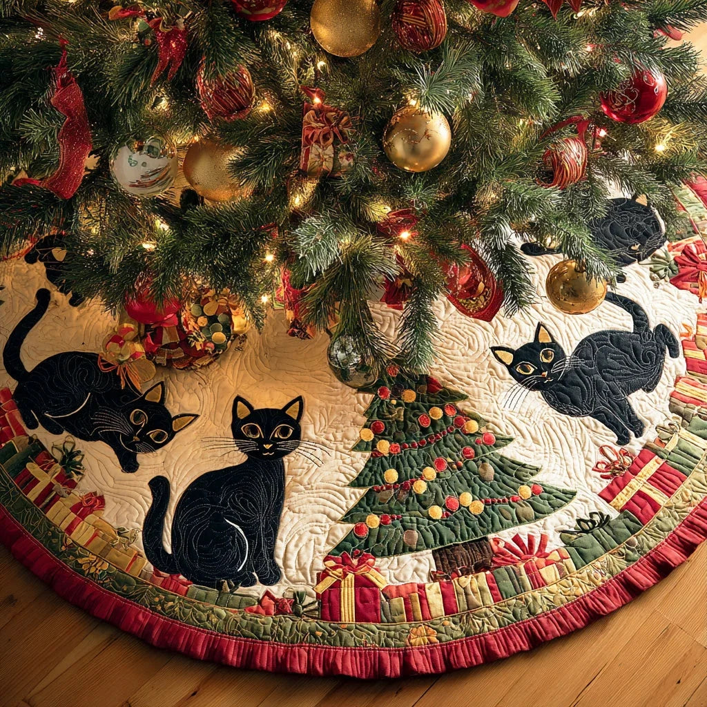 Snowbell Black Cat Christmas Quilted Tree Skirt