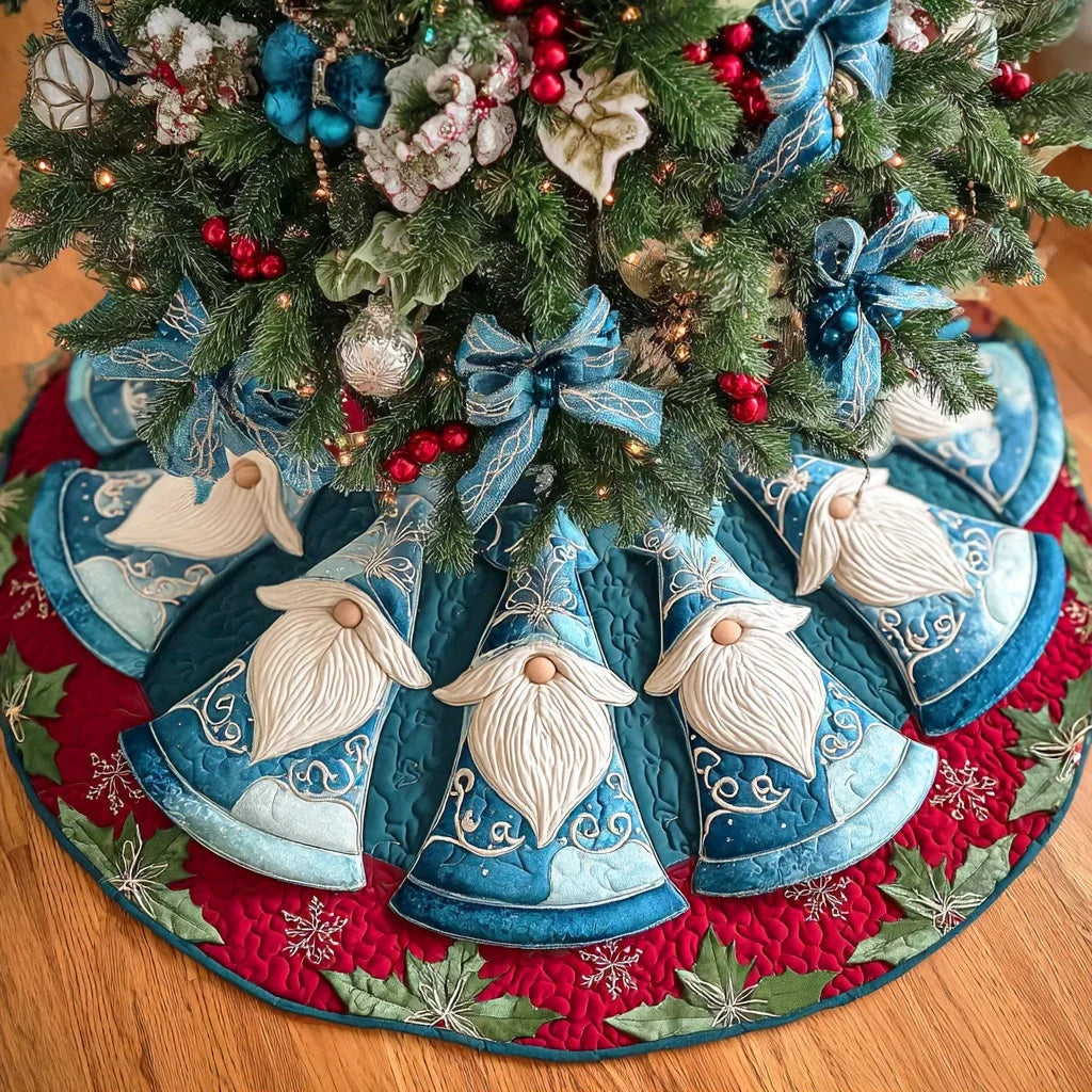 Snowlight Wanderers Christmas Quilted Tree Skirt