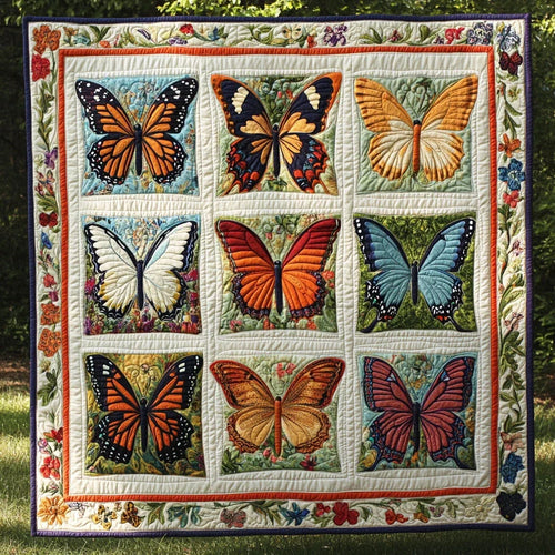 Thorn And Flutter Quilt Blanket