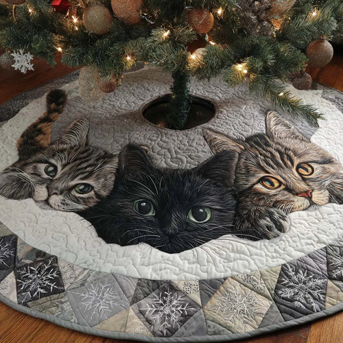 Trio Watchers Quilted Tree Skirt